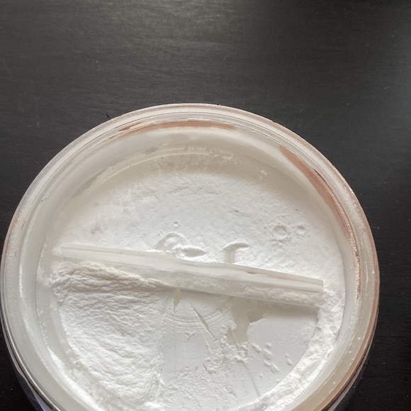 Assorted makeup - Picture 9 of 13